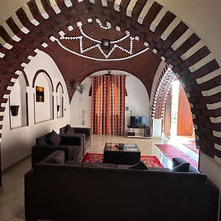 Oriental House Villa Луксор Екстериор снимка